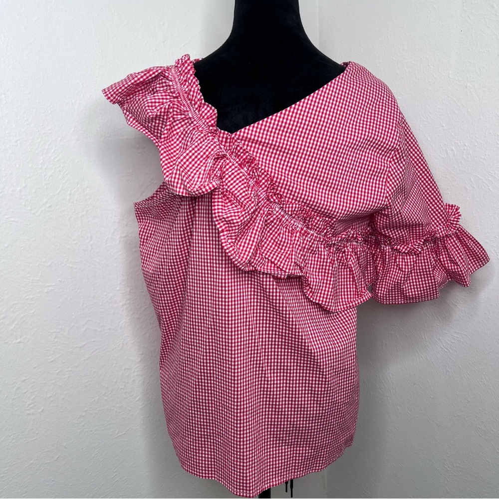 Vantarsi Asymmetrical shoulder Ruffle top Red - White Size L